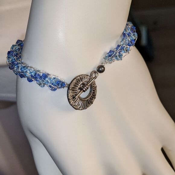 Silver wire & blue clear diamond bead box link bracelet - Picture 5 of 5